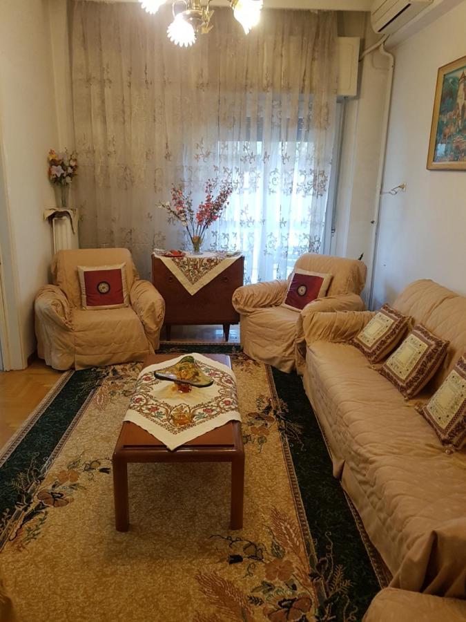 Goodbye, Lenin Apartment Tríkala Екстериор снимка